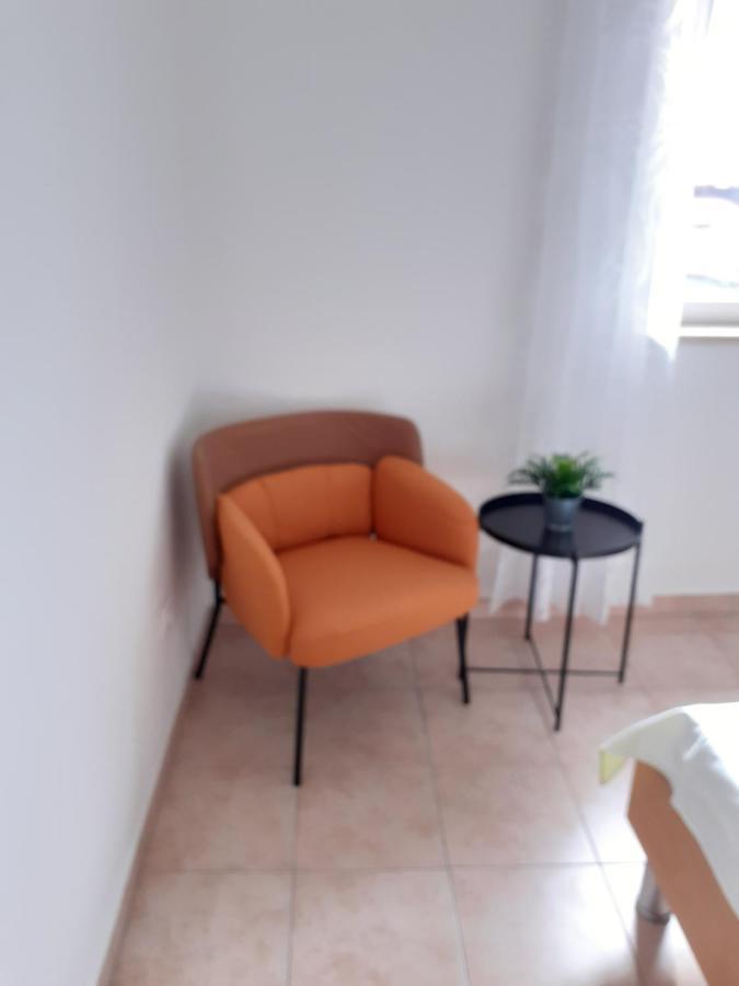 Apartment Zlata Rab Town Ngoại thất bức ảnh