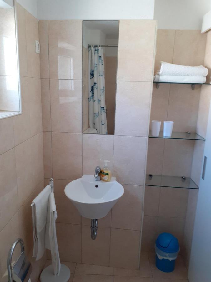 Apartment Zlata Rab Town Ngoại thất bức ảnh
